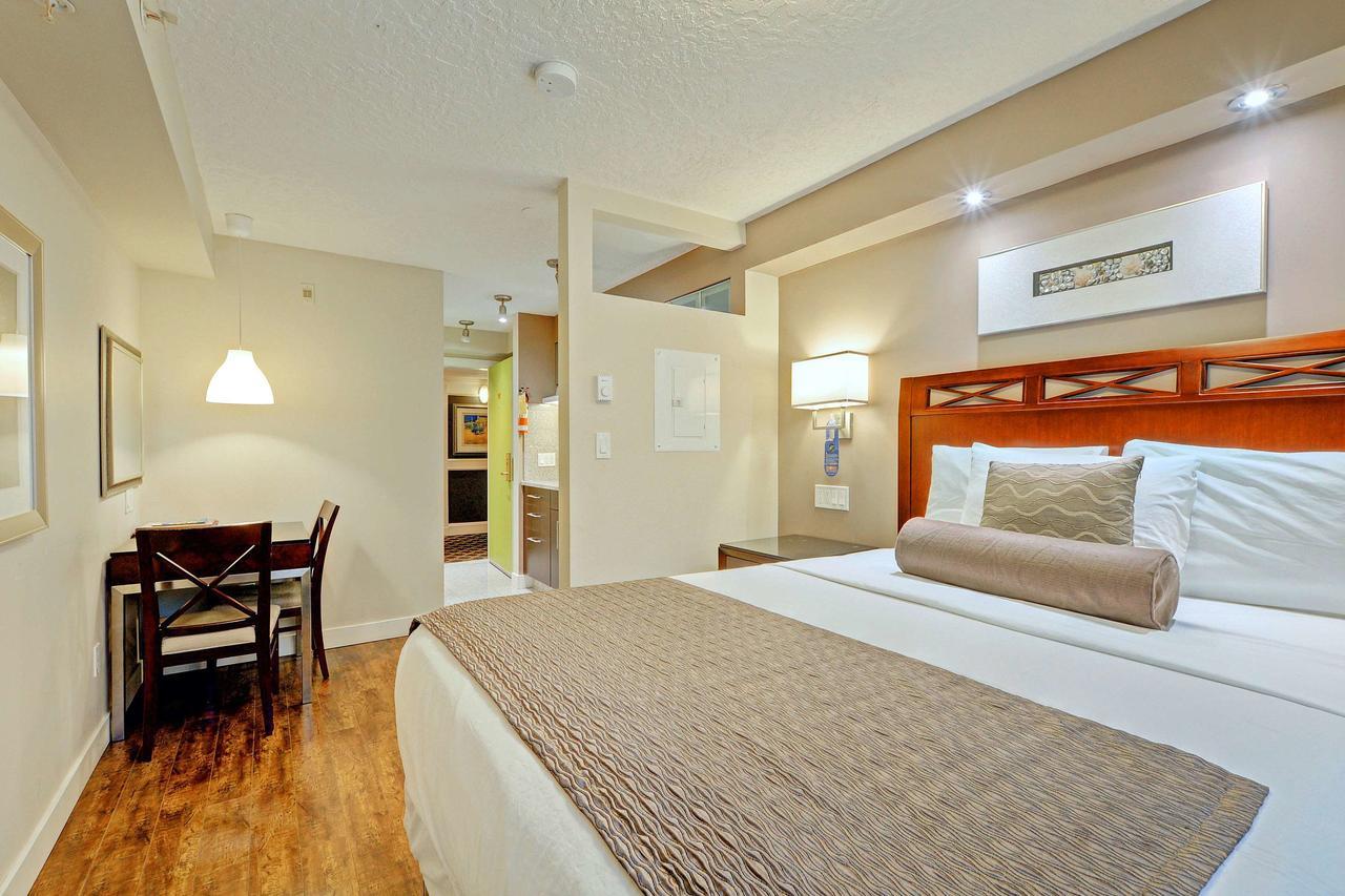Red Lion Inn And Suites Victoria Saanich Luaran gambar